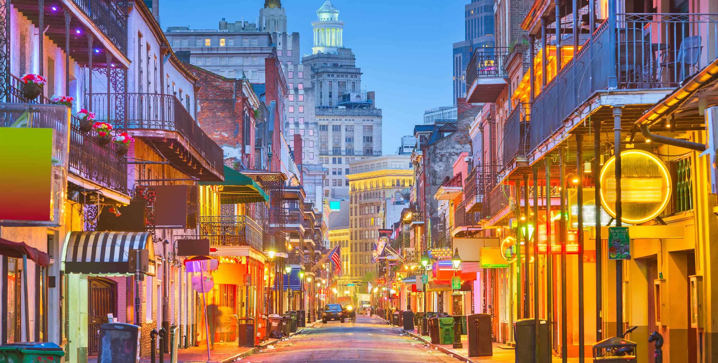 Bourbon Street Offers Tons of New Orleans Activities